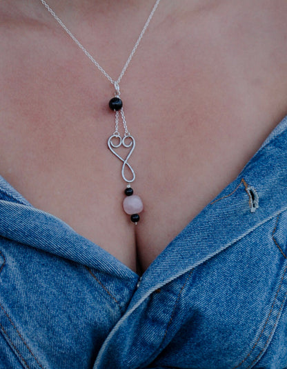 Lovely rose quartz and onyx necklace